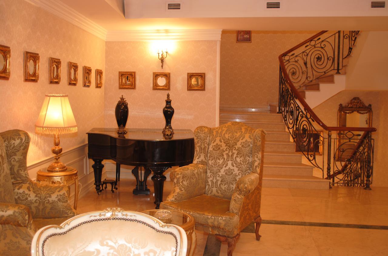 Vere Palace Tbilisi Eksteriør bilde